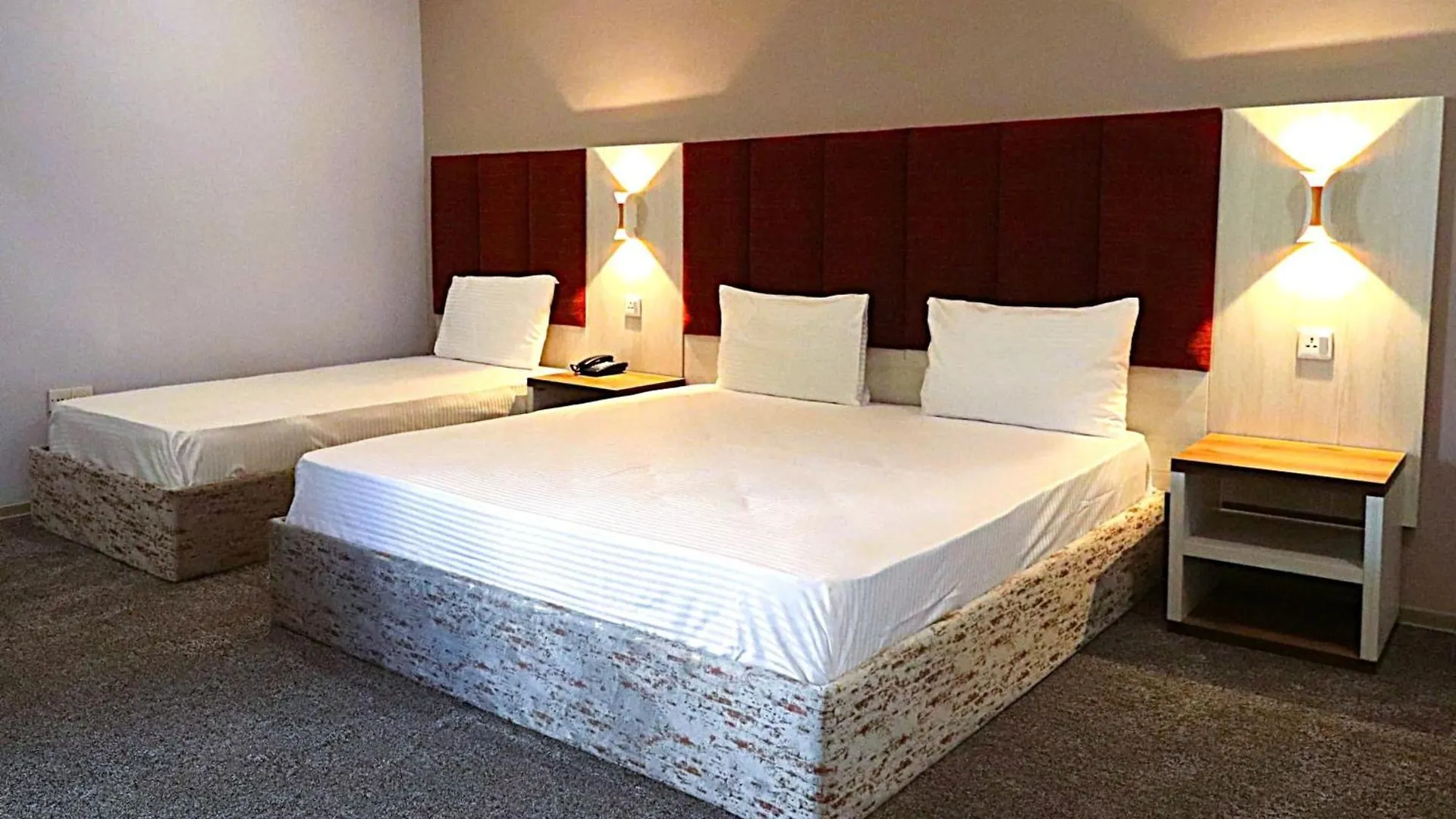 Amazon Hotel - Free Massage Baku