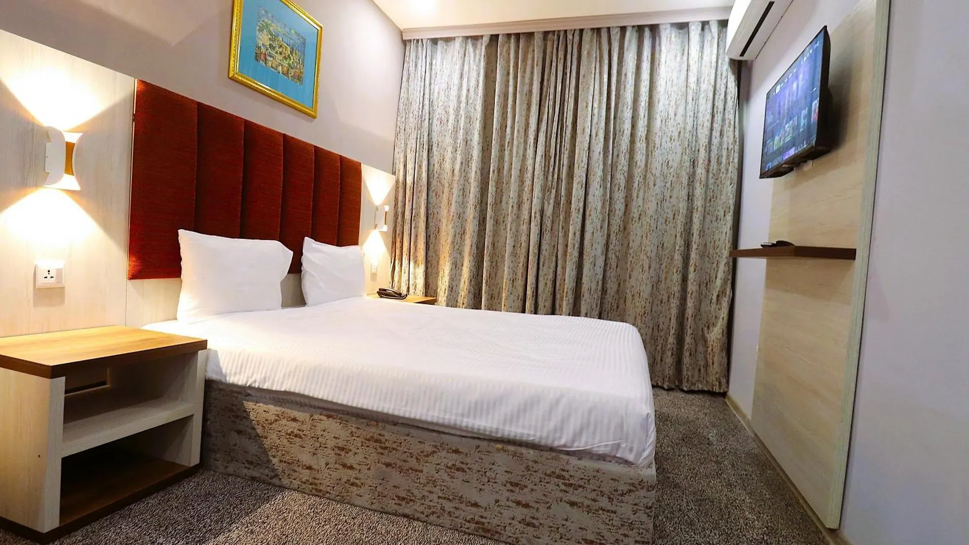 Amazon Hotel - Free Massage Baku