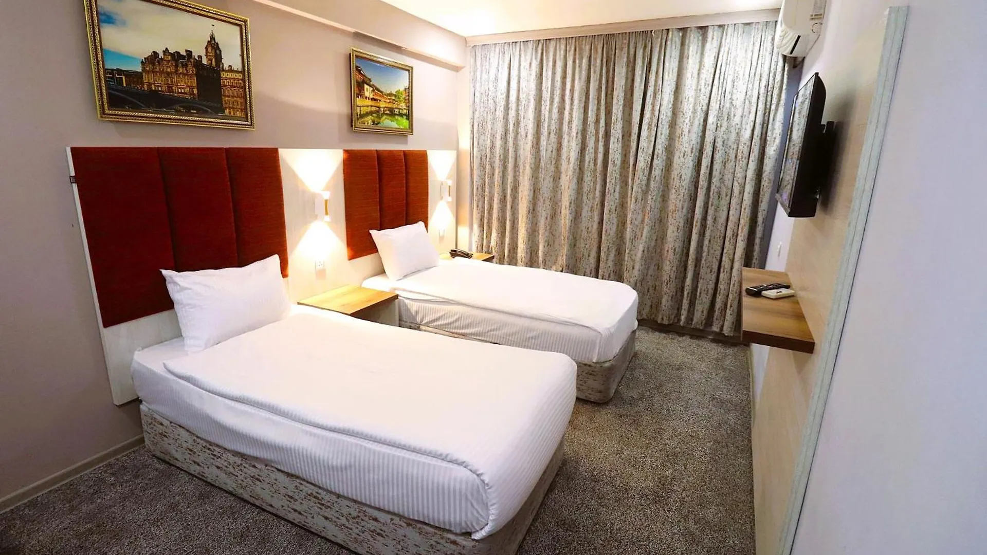 Amazon Hotel Baku 3*,