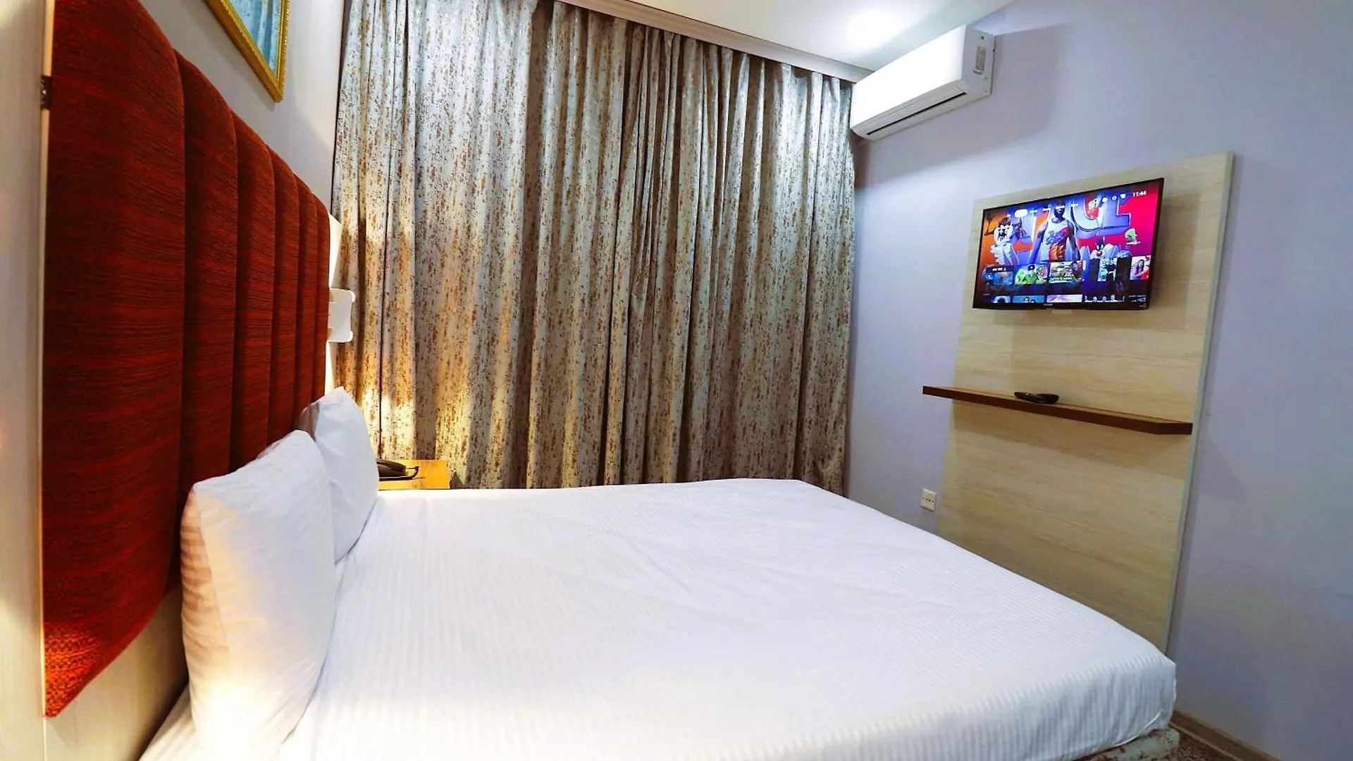 Amazon Hotel Baku
