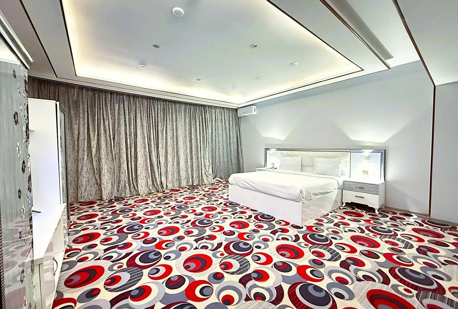 Amazon Hotel Baku