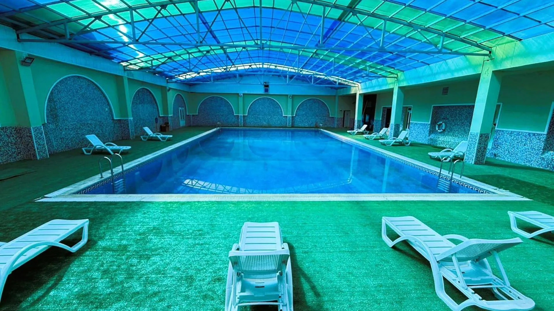Amazon Hotel - Free Massage Baku